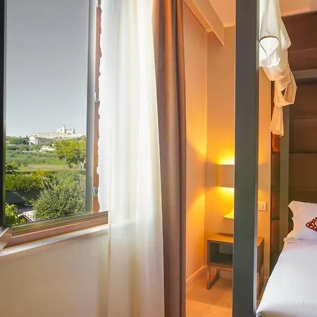Bed & Breakfast Tenuta San Masseo - Boutique Farm & 3*